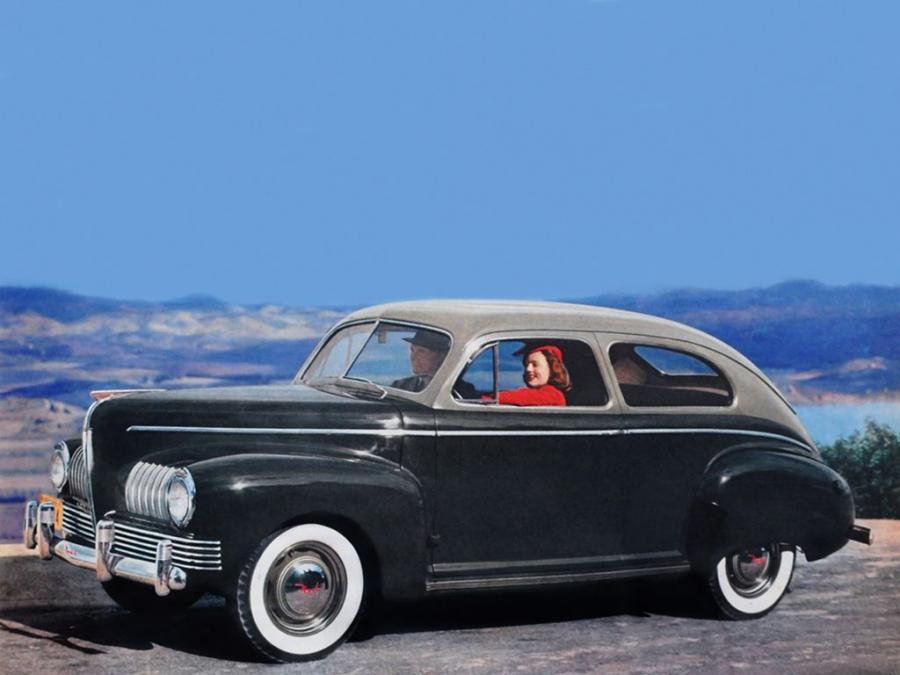  Nash Ambassador 600 2-Door Sedan (4149) 1941 года  (фото 1 из 2)
